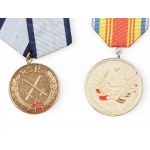 Mixed lot: 7 pieces, Communist medals in original cases