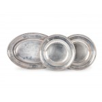 Mixed lot: 2 plates & 1 oval plate, Silver-plated metal