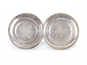 Mixed lot: 2 plates & 1 oval plate, Silver-plated metal