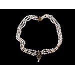 3-row pearl necklace, 18kt yellow gold