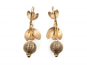 Pair of earrings, 19th century
