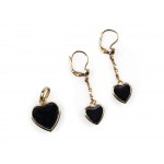 Mixed lot: Pair of earrings & 1 heart-shaped pendant