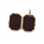 Medallion, 14kt yellow gold marked