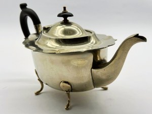 Silver-plated English teapot, early 20th century