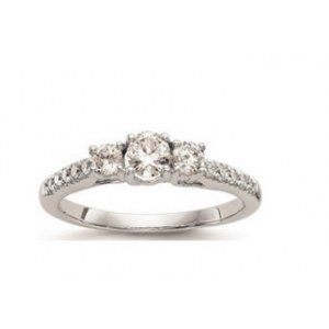 GOLD RING WITH LAB GROWN DIAMONDS - 409 LG