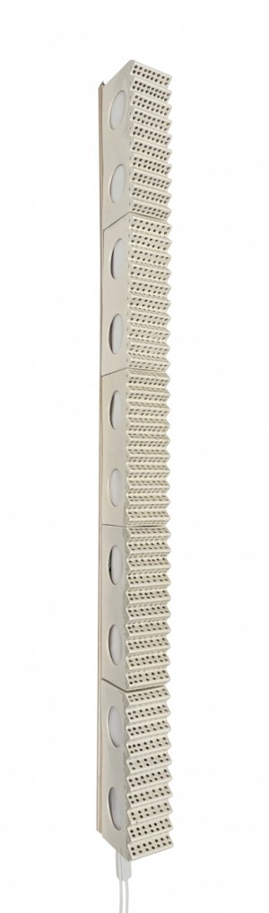 Lampa ścienna z elementów „Ściany światła” autorstwa Antoniego Starczewskiego(1924-2000)