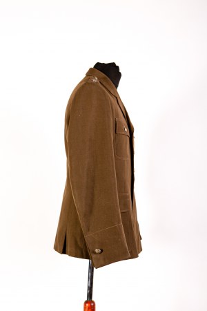 STARTING UNIFORM OF AN ARTILLERY LIEUTENANT - 1965
