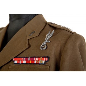 UNIFORME DI USCITA DEL TENENTE COLONNELLO DELLA COMMISSIONE INTERNAZIONALE DI CONTROLLO E SORVEGLIANZA CON GAGLIARDETTO COMMEMORATIVO ICCS