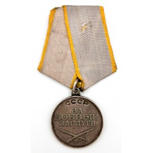 MEDAGLIA SOVIETICA PER IL SERVIZIO DI COMBATTIMENTO IN TEMPO DI GUERRA