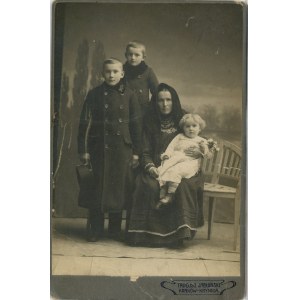Kraków, Krynica, Jabłoński T. - Matka z dziećmi, ok. 1900.