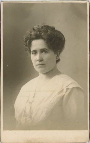 Krakow, Adela - Woman, ca. 1910.