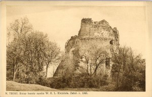Trakai - Ruins of the tower of the castle of V. K. L. Klejstut, ca. 1920.