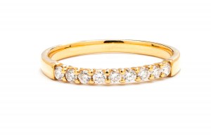 Ring with diamonds, early 21st century jewelry, gold ~ 0.750