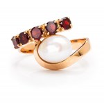 Ring with pearl and garnets, 2nd half of 20th century jewelry, pr. gold "0.585"