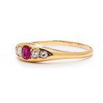 Ring with ruby and diamonds, 19th/20th century jewelry, 0.500 pr. gold