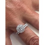 GOLD RING WITH LAB GROWN DIAMONDS - 425 LG