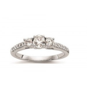 GOLD RING WITH LAB GROWN DIAMONDS - 409 LG