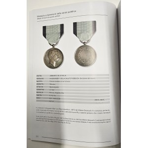 LE MEDAGLIE UFFICIALI MILITARI E CIVILI DEL REGNO D'ITALIA. DIMITRI BINI. 2008
