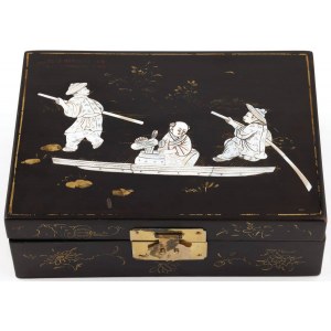 BEAUTY CASE, China, 1st half of the 20th century.