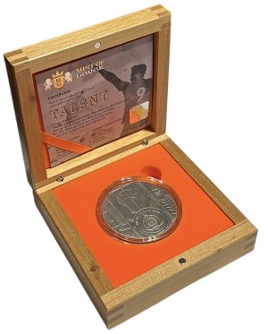 Niue, $5 2022 Robert Lewandowski - TALENT, Ag 999, 62.2 grams
