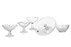 Eryka TRZEWIK-DROST (b. 1931), Set of glass with decoration 