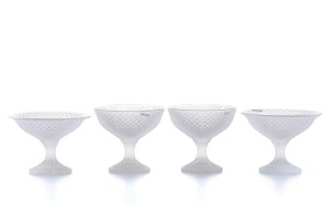 Set of sandblasted goblets 