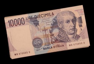 Italy. 1984 10000 Lire 70 Pieces