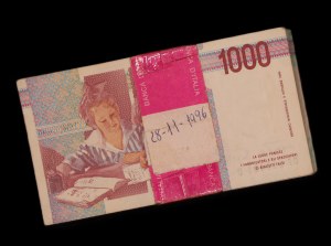 Italy. 1990 1000 Lire Bundle 100 Consecutive Pieces With RADAR Serial Number 214412