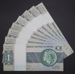 Brazil. 1980 1 Cruzeiro 8 Pieces