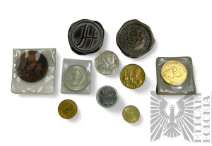 Set di medaglie commemorative: Medaglia del Premio Nobel per la Pace a Lech Walesa, due medaglie Fide et Amore 1946-2006, Primo Congresso dei Notai della Repubblica di Polonia, 600 anni di Jasna Gora/Pellegrinaggio di Giovanni Paolo II 1979 e altre.