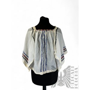 White Vintage Blouse in Folk Style