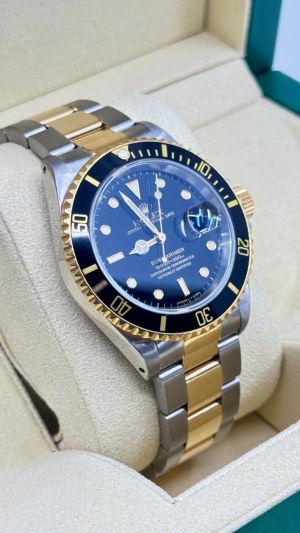 ROLEX SUBMARINER DATE 16613