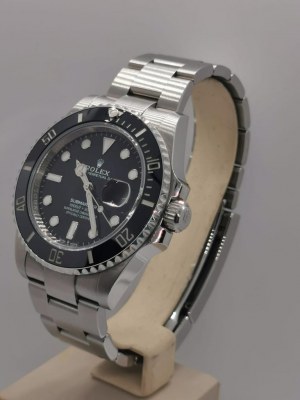 ROLEX SUBMARINER DATE 126610LN