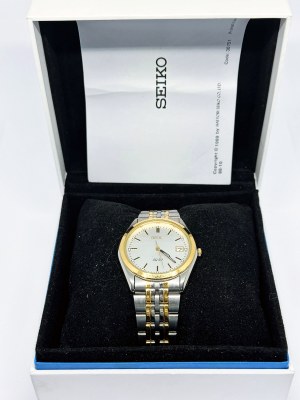 Seiko SQ50 37 mm men's watch with Seiko box and papers