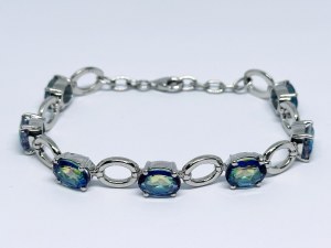 Silver bracelet with mystic quartz