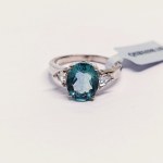 Silver ring with natural fluorite and topazes