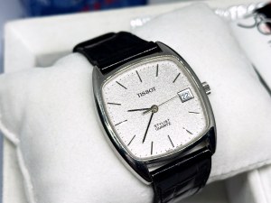 Tissot Stylist Quartz 32mm men's/unisex watch with box and papers
