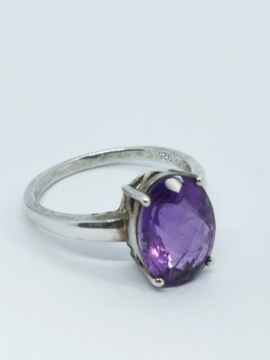 Amethyst Ring, 925 Silver Gemporia