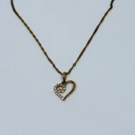 375/9K gold heart necklace with Zircons.