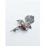 Brooch with coral, silver