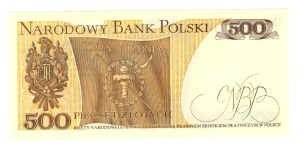500 Gold 1982, DF series