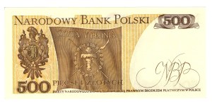 500 Gold 1982, EC series