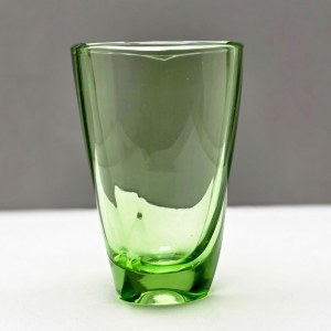 Triangular vase - Frantisek Peceny - Hermanova Hut 1955.