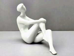 Zamyślona - porcelanowa figurka Royal Dux - Czechosłowacja lata 60-te