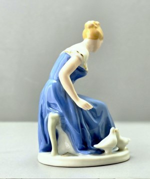 Kopciuszek - porcelanowa figurka Royal Dux - Czechosłowacja lata 60-te