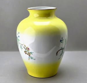 Vase en porcelaine peint à la main - Chodzież - années 1960