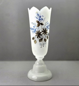 Art Nouveau vase Harrachov hand-painted Bohemia Glass - 1st half of the 20th century