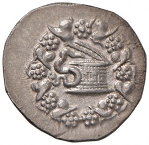 MISIA Pergamum - Cystophorus (ca. 133-I cent. B.C.) Cista...
