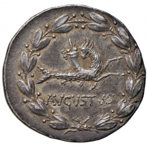 Augusto (27 a.C.-14 d.C.) Cistoforo (zecca incerta in A...