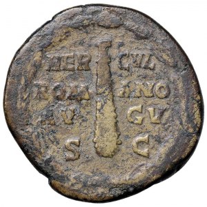 Commodus (180-192) Sestertius - Head wrapped in skin...